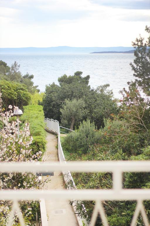 Stanicicke Apartments Baška Voda Exteriör bild