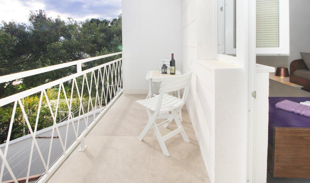 Stanicicke Apartments Baška Voda Exteriör bild