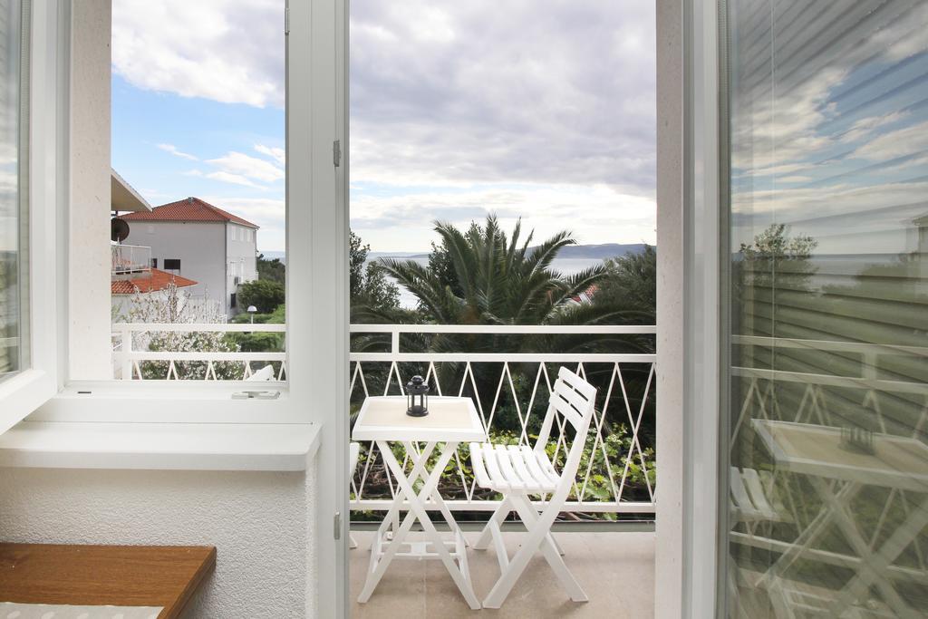 Stanicicke Apartments Baška Voda Exteriör bild